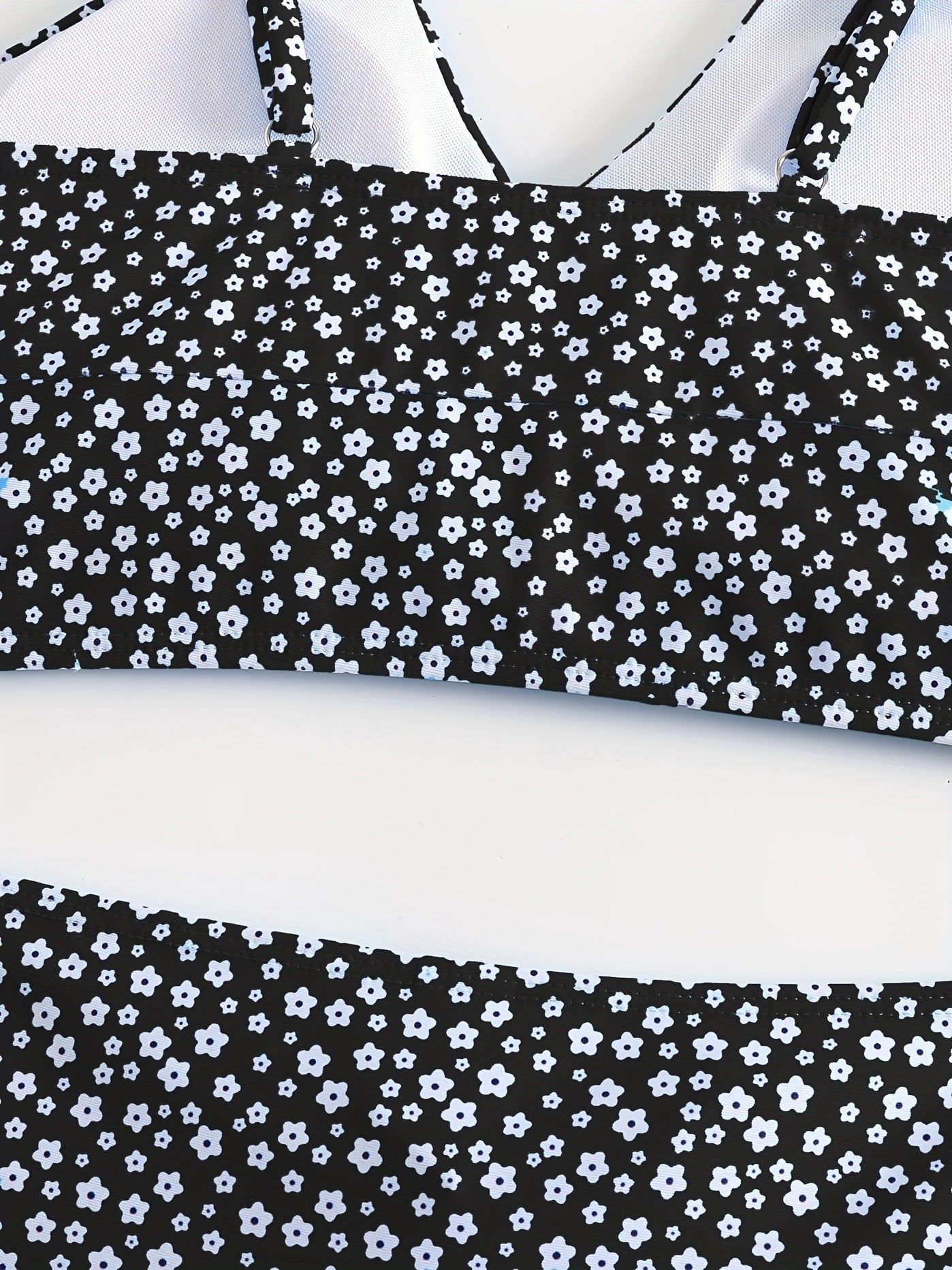 Black Solid Color Bikini Set with Floral Boyshorts – Two-Piece Swimsuit for Women